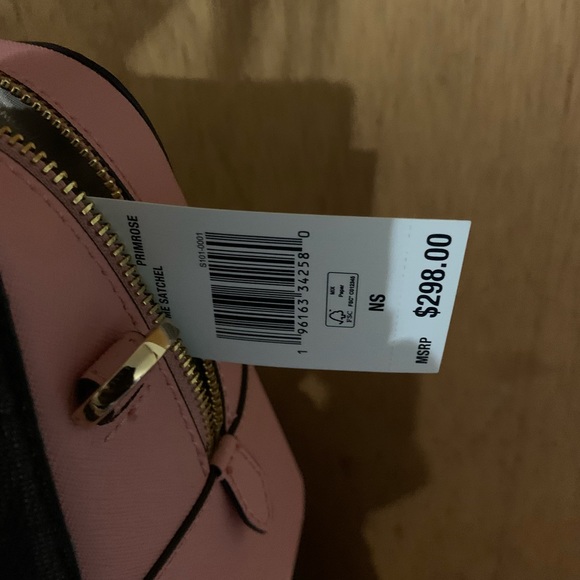 Michael Kors logo purse - Picture 8 of 13